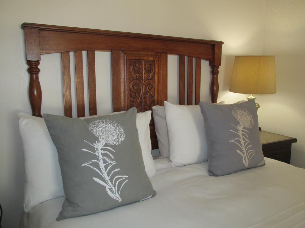 Outeniqua Travel Lodge George Buitenkant foto