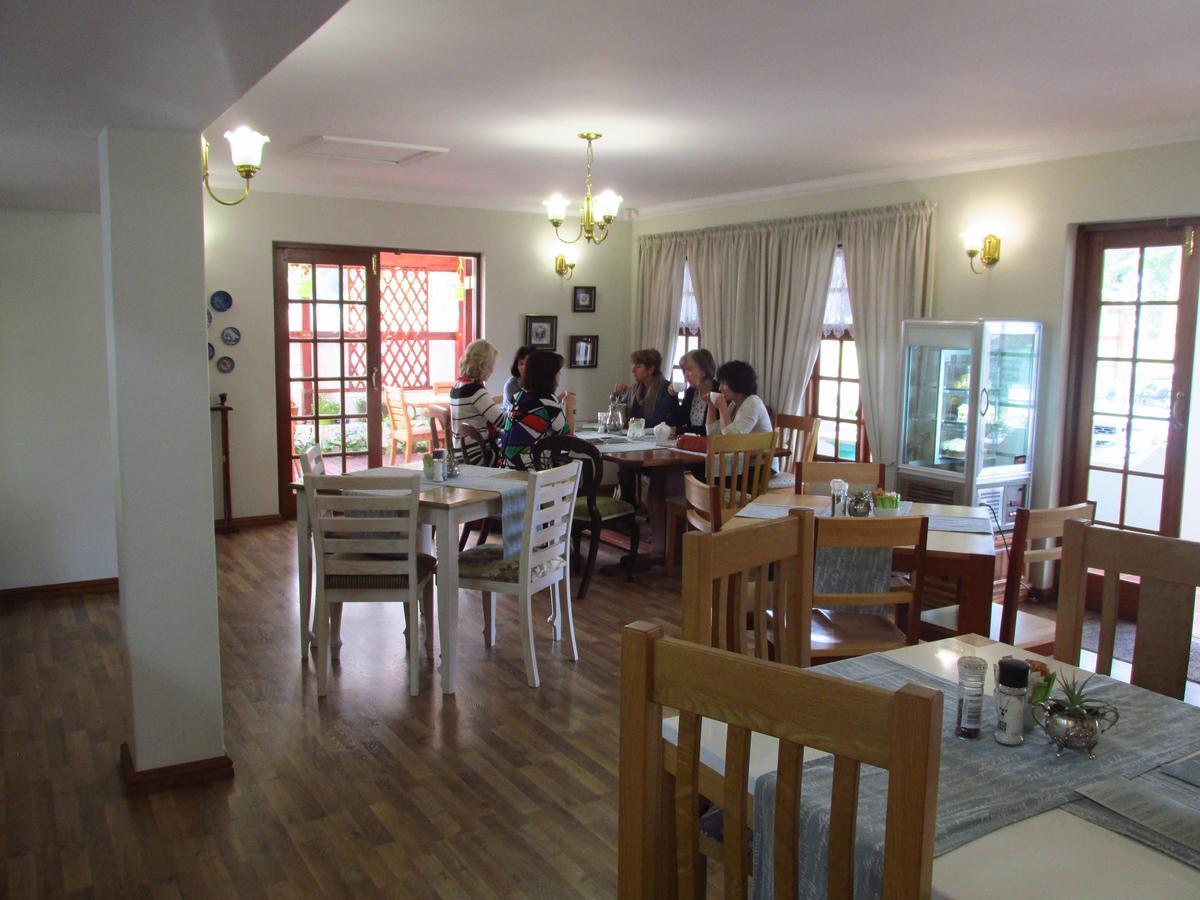 Outeniqua Travel Lodge George Buitenkant foto