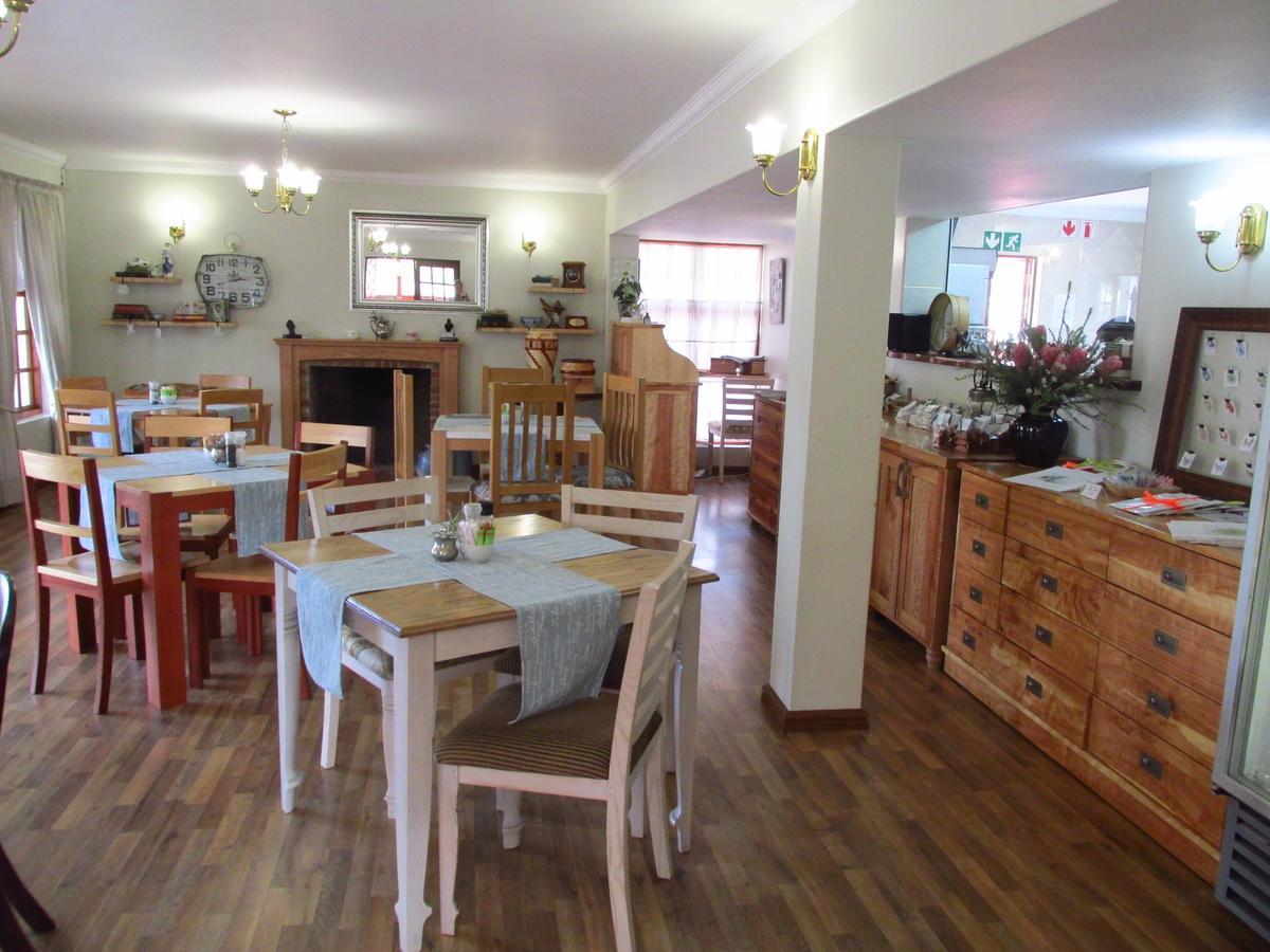 Outeniqua Travel Lodge George Buitenkant foto