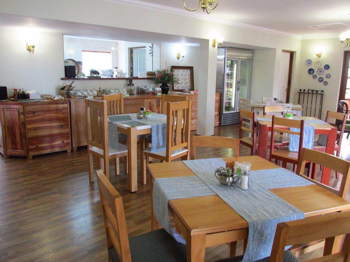 Outeniqua Travel Lodge George Buitenkant foto