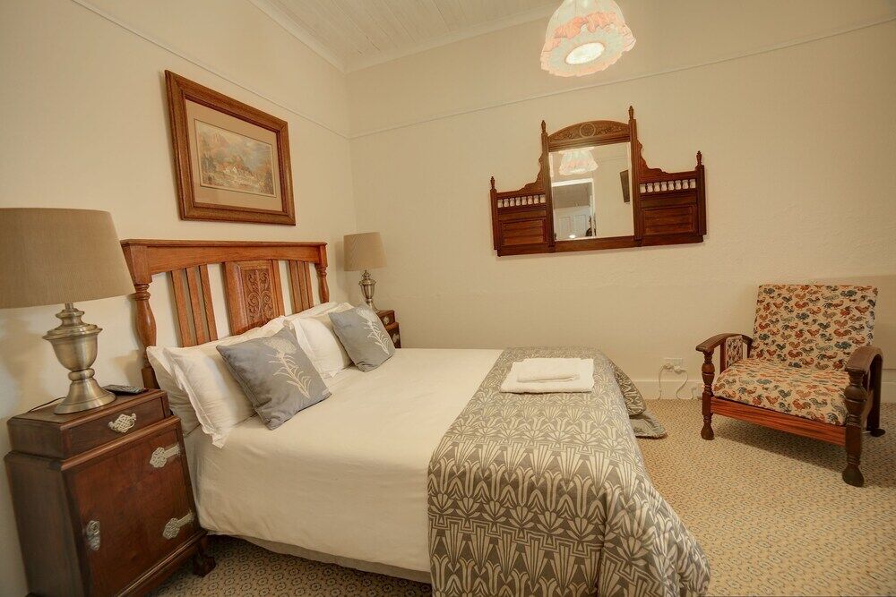 Outeniqua Travel Lodge George Buitenkant foto